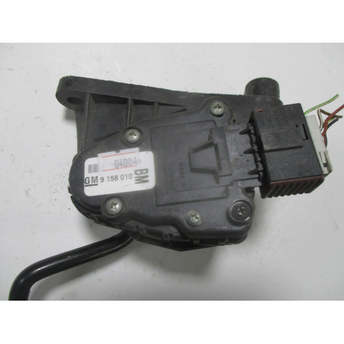 Opel Astra H MK5 Gaz Pedalı 9158010
