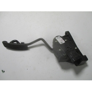 Opel Astra H MK5 Gaz Pedalı 9158010