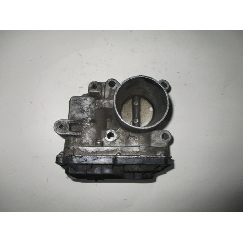 Renault Clio 3 Gaz Kelebeği 8200568712C