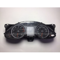 Z Audi A4 Kilometre Saati Gösterge Paneli 8K0920931P