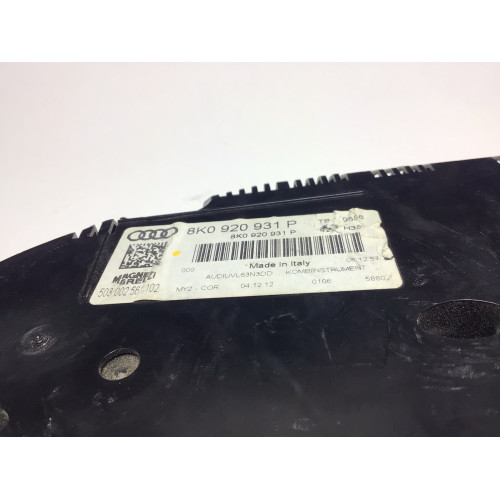 Z Audi A4 Kilometre Saati Gösterge Paneli 8K0920931P