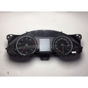 Z Audi A4 Gösterge Paneli Kilometre Saati 8K0920901K