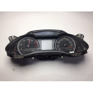 Z Audi A4 Kilometre Saati Gösterge Paneli 8K0920930A