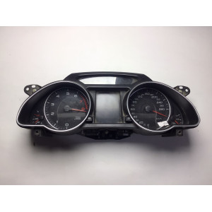 Z Audi A5 1.8 TFSI Kilometre Saati Gösterge Paneli 8T0920931