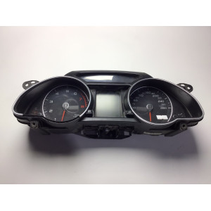 Z Audi A5 Gösterge Paneli Kilometre Saati 8T0920931T