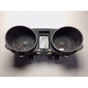 Z Volkswagen Golf 6 Kilometre Saati Gösterge Paneli 5K0920862