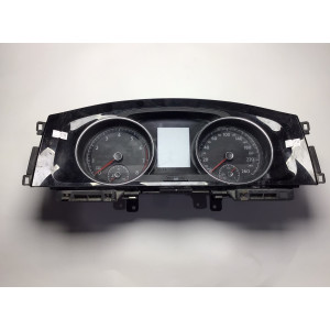 Z Volkswagen Golf 7 Kilometre Saati Gösterge Paneli 5G0920861B