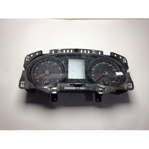 Z Volkswagen Golf 7 Kilometre Saati Gösterge Paneli 5G0920861B