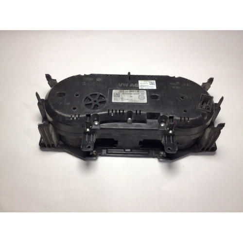 Z Volkswagen Golf 7 Kilometre Saati Gösterge Paneli 5G0920861B