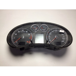 Z Audi A3 Kilometre Saati Gösterge Paneli 8P0920931T