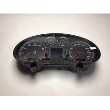 Z Audi A3 Benzinli Kilometre Saati Gösterge Paneli 8P0920932A