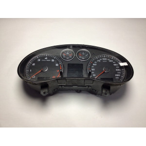 Z Audi A3 Benzinli Kilometre Saati Gösterge Paneli 8P0920932A