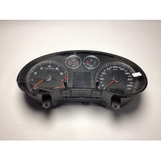 Z Audi A3 Benzinli Kilometre Saati Gösterge Paneli 8P0920932D