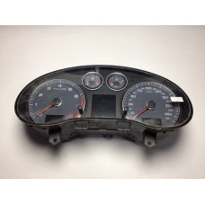 Z Audi A3 Benzinli Kilometre Saati Gösterge Paneli 8P0920932K
