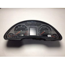 Z Audi A4 Kilometre Saati Gösterge Paneli 8E0920931Q