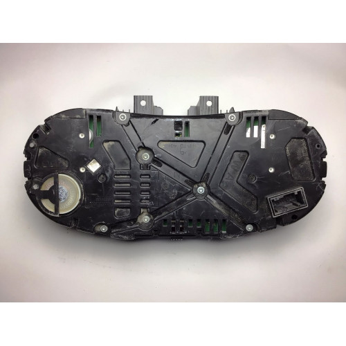 Volkswagen Polo Kilometre Saati Gösterge Paneli A2C87328000