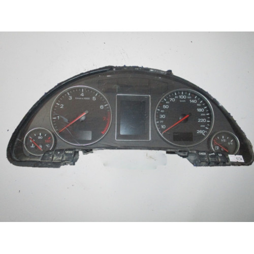Audi A4 Kilometre Saati Gösterge Paneli 8E0920900H