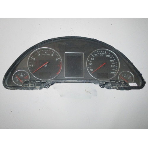 Audi A4 Kilometre Saati Gösterge Paneli 8E0920900H