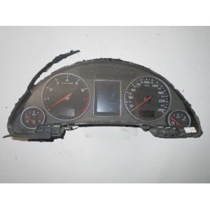 Audi A4 Speedometer Dashboard 8E0920900H
