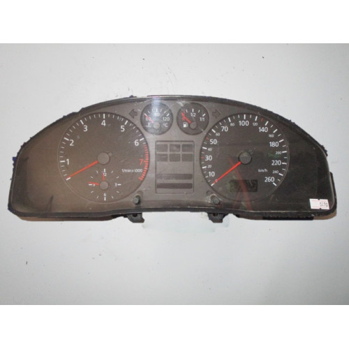 Audi A4 Kilometre Saati Gösterge Paneli 8D0919861C