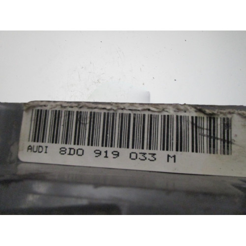 Audi A4 Kilometre Saati Gösterge Paneli 8D0919033M