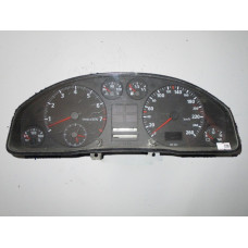 Audi A4 Kilometre Saati Gösterge Paneli 8D0919033M