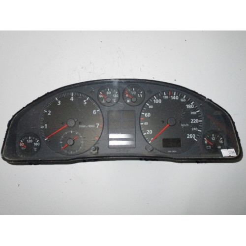 Audi A4 Kilometre Saati Gösterge Paneli 8D0919034C
