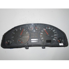 Audi A4 Kilometre Saati Gösterge Paneli 8D0919034D