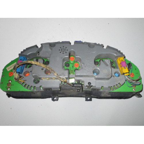 Audi A4 Kilometre Saati Gösterge Paneli 8D0919033G