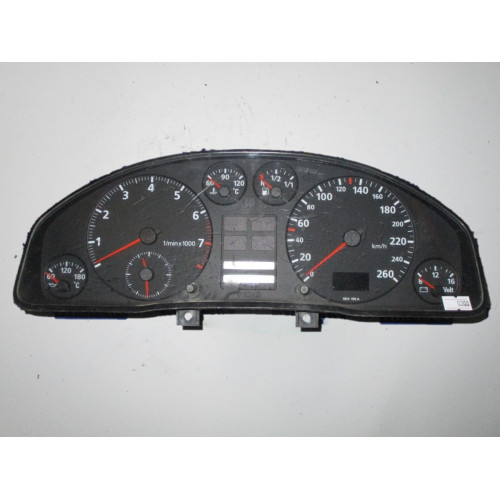 Audi A4 Kilometre Saati Gösterge Paneli 8D0919033G