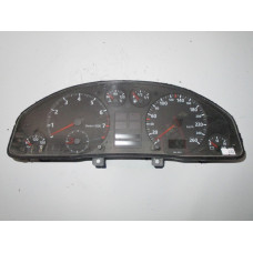 Audi A4 Kilometre Saati Gösterge Paneli 8D0919034C