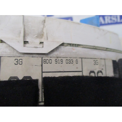 Audi A4 Kilometre Saati Gösterge Paneli 8D0919033G