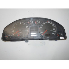 Audi A4 Kilometre Saati Gösterge Paneli 8D0919033G