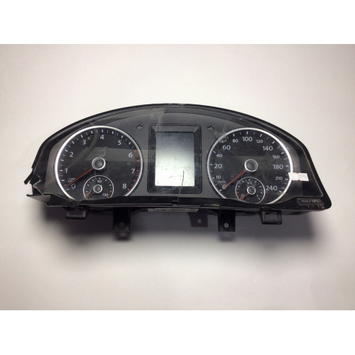 Z Volkswagen Tiguan Kilometre Saati Gösterge Paneli 5N0920872