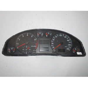 Audi A4 Kilometre Saati Gösterge Paneli 8D0919861J
