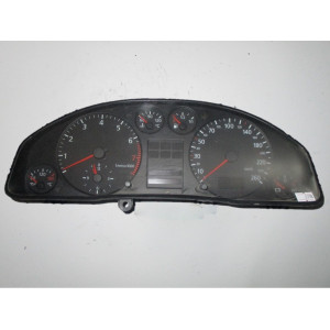 Audi A4 Kilometre Saati Gösterge Paneli 8D0919861D