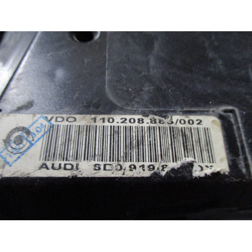 Audi A4 Kilometre Saati Gösterge Paneli 8D0919861DX