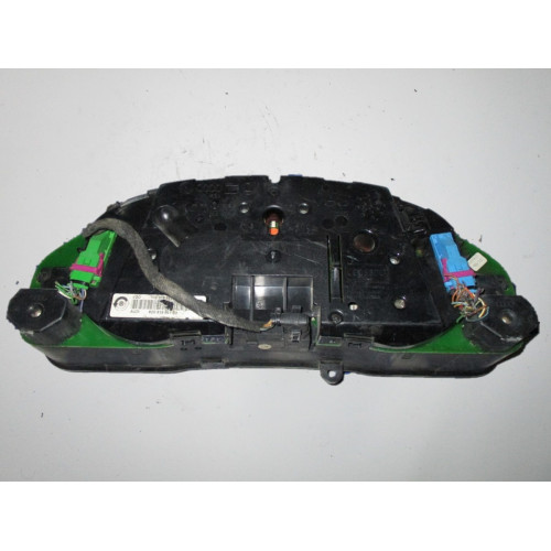Audi A4 Kilometre Saati Gösterge Paneli 8D0919861DX