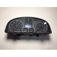 Z Volkswagen Touran Kilometre Saati Gösterge Paneli 1T0920863D