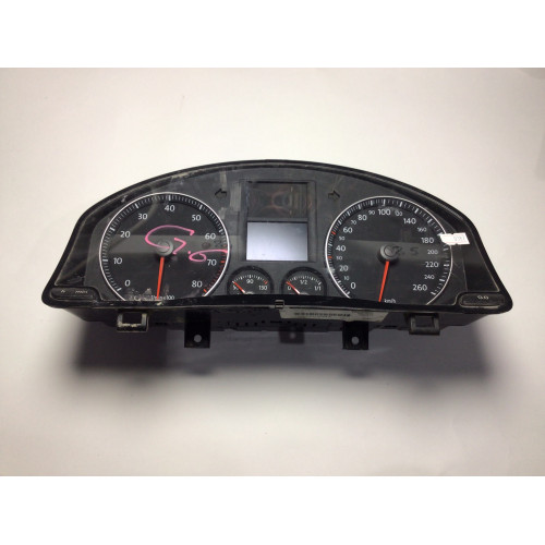 z Volkswagen Golf 5 Kilometre Saati Gösterge Paneli 1K0920864A