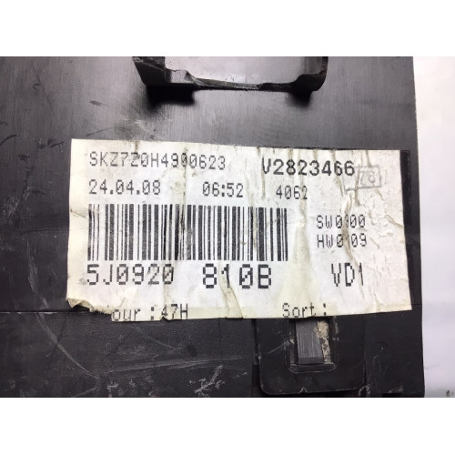Skoda Fabia Kilometre Saati Gösterge Paneli 5J0920810B V2823466