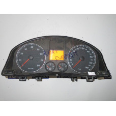 Volkswagen Golf 5 Kilometre Saati Gösterge Paneli 1K0920863A (Orta Ekran Yok)