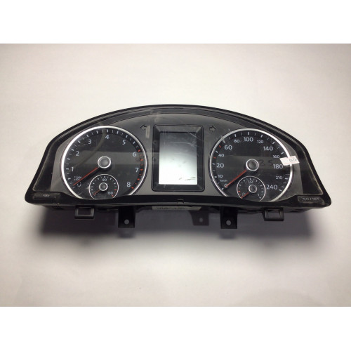 Z Volkswagen Tiguan Kilometre Saati Gösterge Paneli 5N0920872B