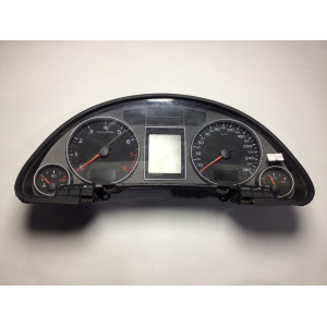 Z Audi A4 Kilometre Saati Gösterge Paneli 8E0920931A