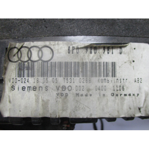 Audi A3  Kilometre Saati Gösterge Paneli 8P0920981D