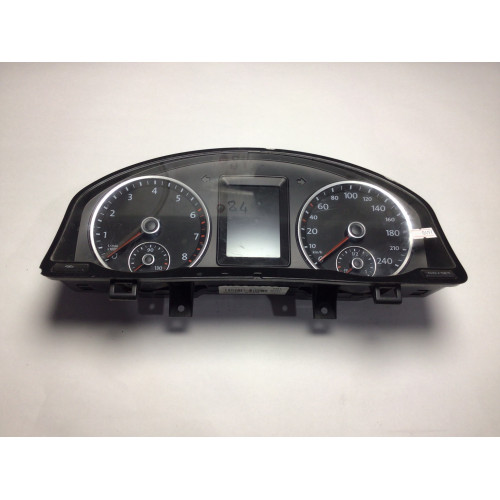Z Volkswagen Tiguan Kilometre Saati Gösterge Paneli 5N0920872B
