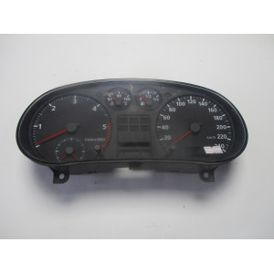 Audi A3 1.9 TDI Kilometre Saati Gösterge Paneli 8L0919860X