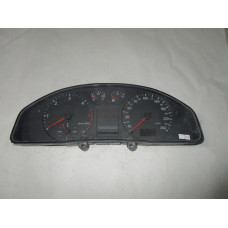 Audi A4 Dizel Kilometre Saati Gösterge Paneli 8D0919861A