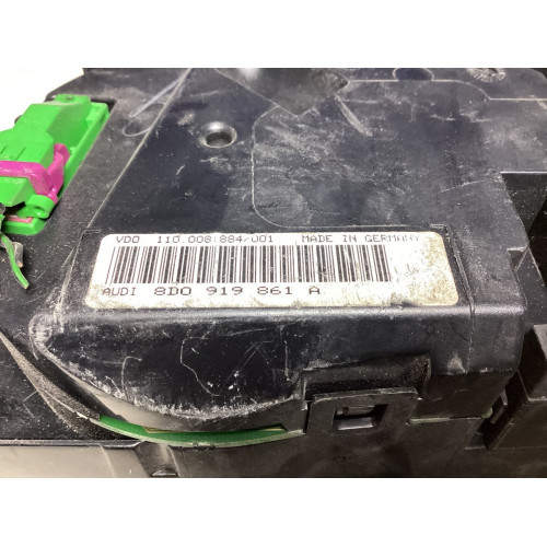 Audi A4 Dizel Kilometre Saati Gösterge Paneli 8D0919861A