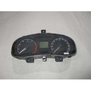 Skoda Fabia Benzinli Kilometre Saati Gösterge Paneli 5j0920801B